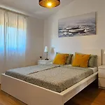 Apartamento Bluemare B7 With Shared Pool Ližnjan