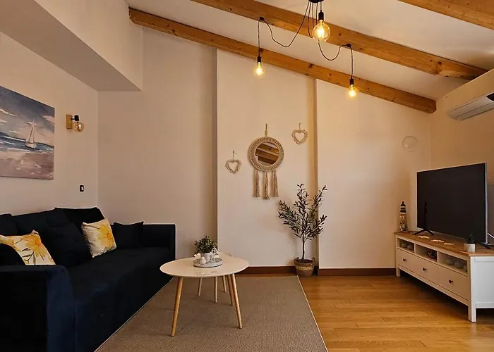 Bluemare B7 With Shared Pool 아파트