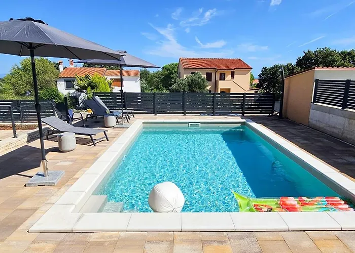 아파트 Bluemare B7 With Shared Pool *